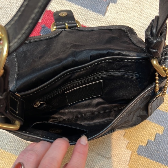 Coach Signature Jacquard and Leather Shoulder Bag Purse - Picture 7 of 8